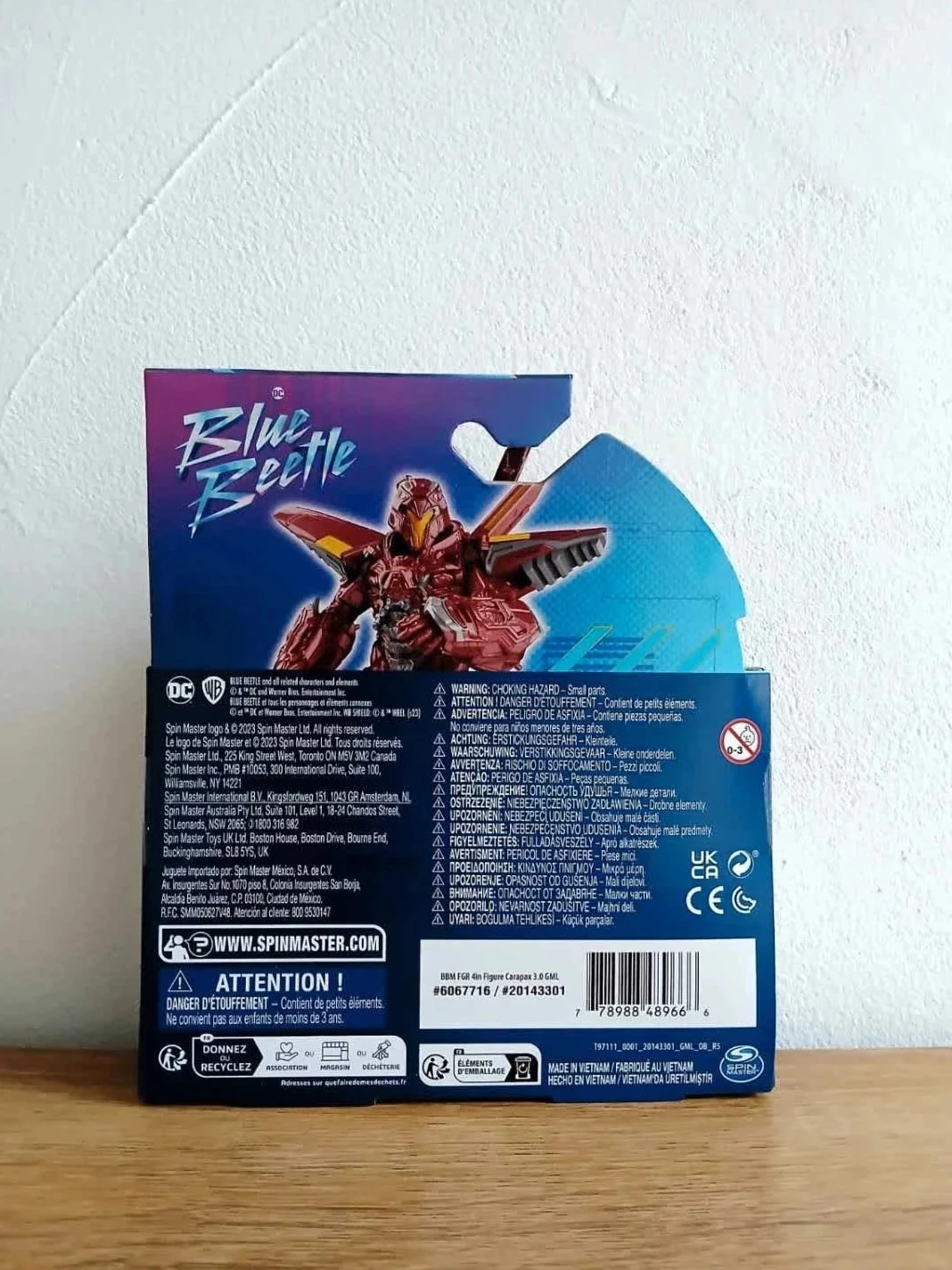 Figurinha Spin Master DC Comics Blue Beetle Carapax – photo 2